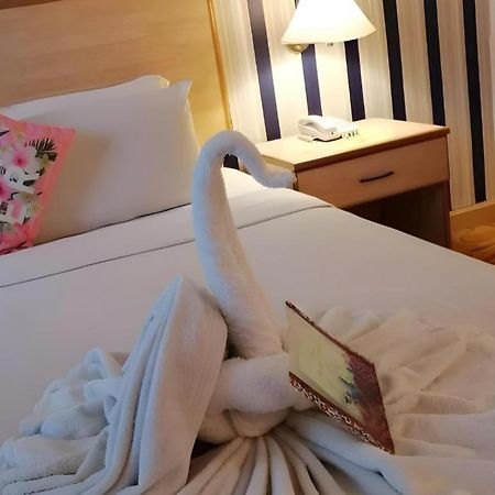 The Orchid Hotel Sibu Extérieur photo