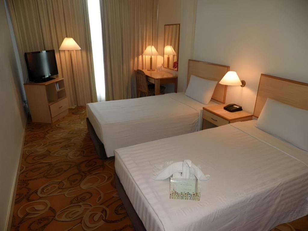 The Orchid Hotel Sibu Extérieur photo