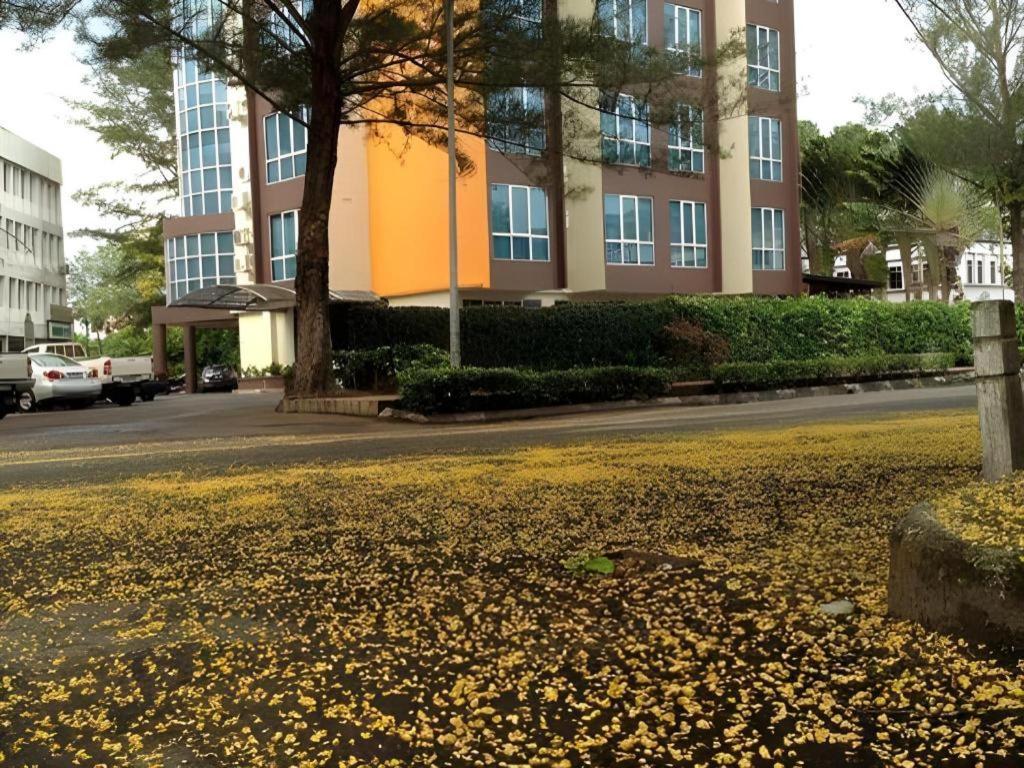 The Orchid Hotel Sibu Extérieur photo