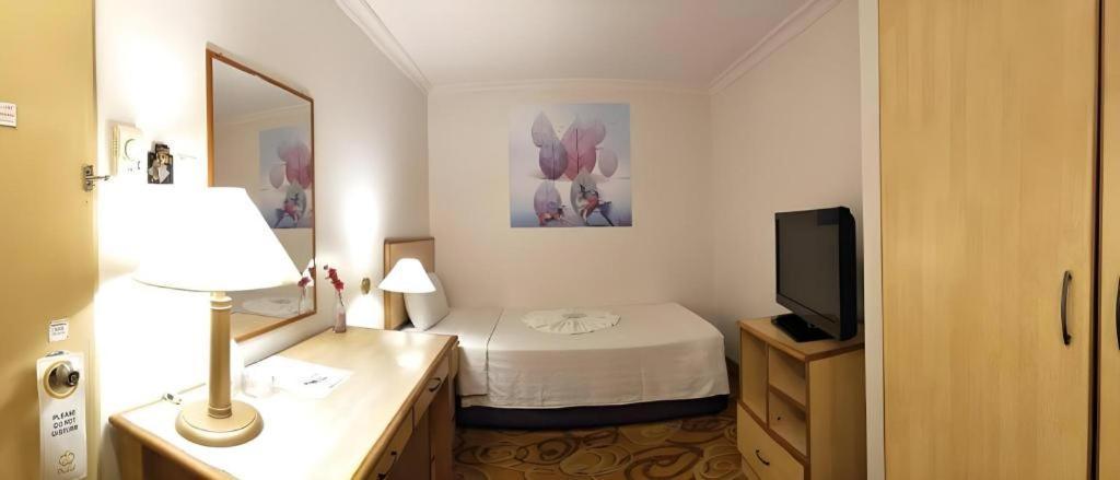 The Orchid Hotel Sibu Extérieur photo