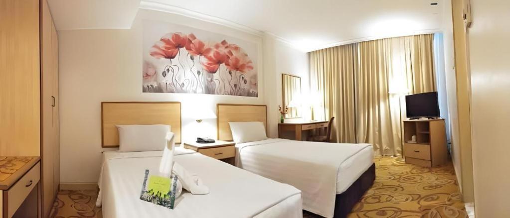 The Orchid Hotel Sibu Extérieur photo
