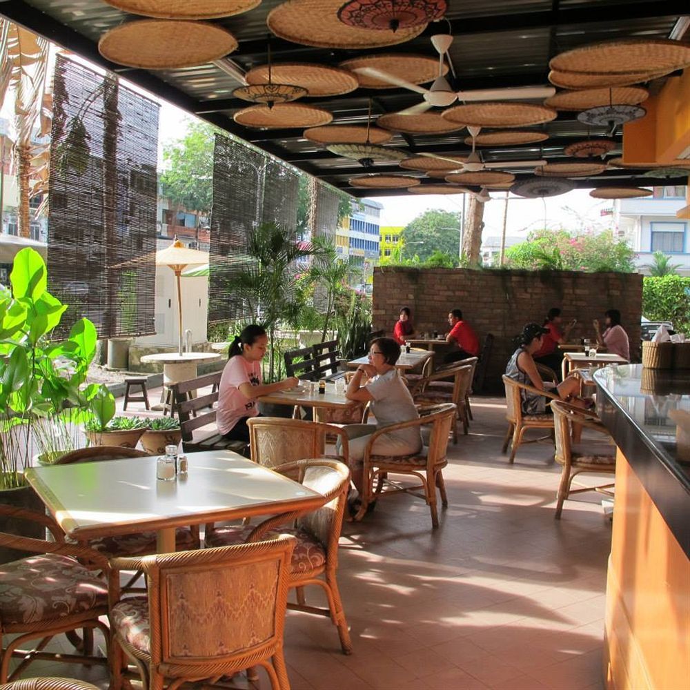 The Orchid Hotel Sibu Extérieur photo